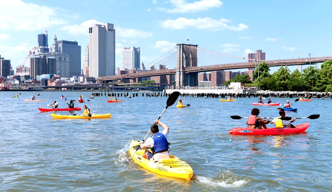 New York City skyline and landmarks, explored with Gamana audio tours
